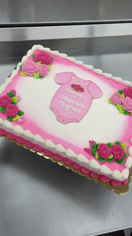 Baby shower cake💗🎀 #cakedecorating #babyshowercake #pinkcake #babygirlcake #cakeideas #savsgotcake 