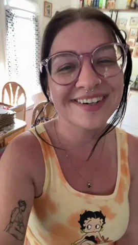 Lmfao the riff on “would crush me” is not what i wanted to do wtf 🤣 but also didnt wanna record again 😇 #lakestreetdive #theneighborsong #singer #vocals #acapella 