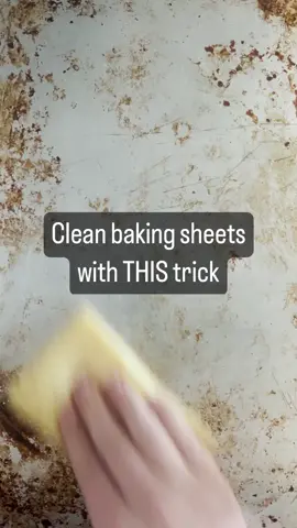 Stop wasting your time scrubbing and start aaving money #moneysavingtips #KitchenHacks #cleaninghacks 