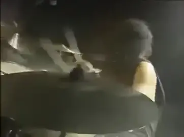 Senapang Patah - Layan Bass padu Zuar sementara tunggu Izo tukar gitar.. tali putus #xpdcbrutal