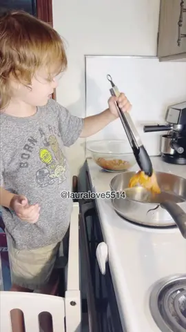 I forgot i had this in my drafts… 🤣 #fyp #foryou #toddlermom #momlife #cooking #chef #montessori #montessorimom #montessorikids #montessoriathome #fosteringindependence #randomfoodchallenge #trending #viral #parenting #parentsoftiktok #MomsofTikTok #minichef #cook #recipes #Recipe #dinner #DinnerIdeas 