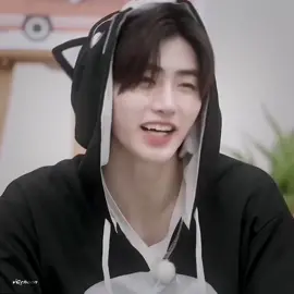 you don’t deserve any of this hate :( #sunghoon #enhypen 