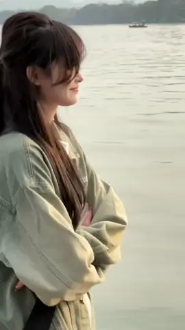 Xinh đẹp là một lợi thế rất lớn đối với tất cả😊🌷 #outfitxinh #hè2023 #đơngiản #mặcđẹp #dạophố #outfitgirl #fypシ #viral #douyin抖音 