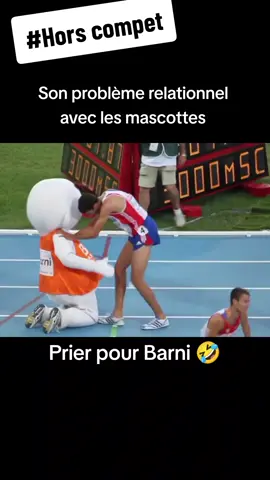 Mekhessi dans ses œuvres  #paris2024 #sport #sports #mascot #Tiktokdrôle #MomentDrôle #mascotte #athletisme