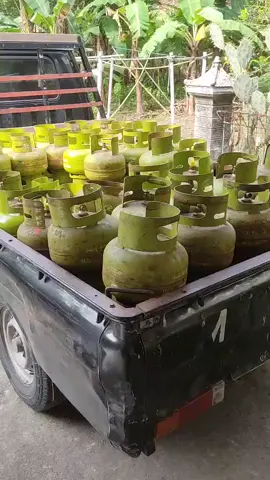 pengiriman gas lpg 3 kg #pengusaha #mencari rezeki #bakulgaslpg #pengusahamuda #bosmuda