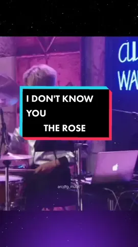 I want to know you , but I don't know you 😄  THE ROSE 🌹 #idontknowyou #therose #theroseband #blackrose #brose #kpopband #koreanband #bandkpop  #lyrcsvideo #kpopmusic #lirikkpop #kpopindo #lyricsedits #lirikmusik #musickpop #headphone #headsetbluetooth #earphone 