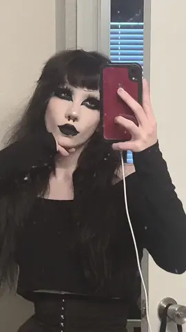 whoooooooohooooo^_^! #alt #fyp #alttiktok ill go live tn bbys<3