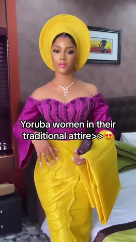 Nothing more beautiful and elegant like a yoruba bride😍😍😍. Fashion icons fr. #nigeriantiktok🇳🇬 #westafrica #nigeriangirls #yorubawedding #yorubagirls #africantiktok #proudlyyoruba #yorubatiktok #yoruba #nigerianwedding #africanwedding #brides #traditionalattire 