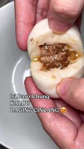 Jangan tag lagi ya 😤 Isinya aja BEDAAA 😍 #BasoIchung #BaksoIkan #BasoIkan #BaksoIsi #BaksoEnak #KulinerBakso 