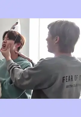 hum lối thoát #namjoon #jin #rm #bts 