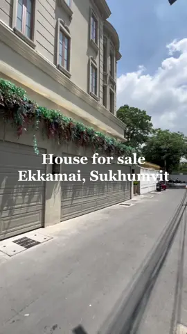 Casa Ekkamai 28  ขายบ้านเดี่ยวใจกลางสุขุมวิท-เอกมัย 64.5 SQW / 864 SQM ราคา 89 ล้าน Tel. +66 96 156 6429   #เปิดการมองเห็น #เปิดการมองเห็นtiktok  #บ้านเดี่ยวสุขุมวิท #บ้านเดี่ยวเอกมัย  #Bangkokproperty #bangkokpropertyforsale 