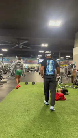 Quick leg day from a few mornings ago#GymTok #Fitness #fyp