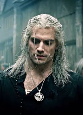 I’m blushing #thewitcher #thewitcheredit #geraltofrivia #geraltofriviaedit #henrycavill #henrycavilledit #thewitchernetflix #fyp #fypシ #viral #foryoupage 