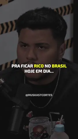 Se você quer aprender como estou fazendo R$1.OOO por dia apertando apenas 2 botões é só clicar no link da bio. 🎙️Podcast: @Podpah Podcast  🧠Outlier: Semenzato #muskastcortes #podcast #semenzato #empreendedorismo #ficarrico #milionario 