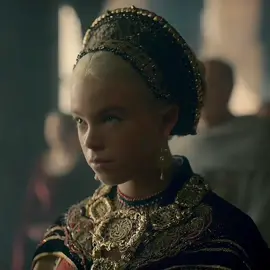 i get a little confused sometimes, but who did viserys say was heir? #rhaenyratargaryen #aegoniitargaryen #daemontargaryen #ottohightower #helaenatargaryen #aemondtargaryen #alicenthightower #aegontargaryenedit #aegoniitargaryenedit #ottohightower #alicentedit #aegoniiedit #rhaenyratargaryenedit #aegontargaryen #tomglynncarney #phiasaban #emmadarcy #housetargaryenedit #got #viserysedit #gameofthronesedit #houseofthedragon #hotdedit #hotd #houseofthedragonedit #fypシ #fyp #aegoncoronation #foryou #foryoupage #viral #rhaenyraedit #queenrhaenyra #queenrhaenyratargaryen #kingaegonii #blackfyre #gameofthrones #gotedit 