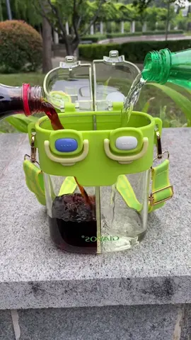 you can drink different kind of water in one bottle！#foryou #goodthings #tiktokmademebuyit #summerbottle #outdoor 