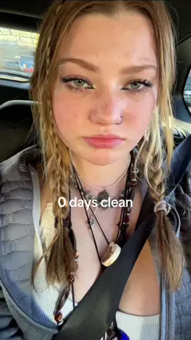 technically my 6 months is in 4 days but i wanted to post this now. honestly once i started surrounding myself with better people, it helped so much and made me feel so much better about myself. stop hanging around people that make you hate yourself and never ruin yourself trying to make someone stay. 