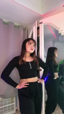 Sexbomb for todays bidyow#TikTokDanceTrend #trenddancetiktok #viraltiktokdance #xoxo #filipinagirl #fyp #foryou 
