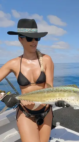 Rate my fish dismount 1-10 #fishing #angling #slowmo #fitnessgirl 