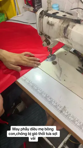 May phẫy diều mẹ bồng con chống bin gió thổi te tua vải ae nhé::Nghiệp KB shop88#DiSanVietNam #saodieuvietnam #TryItWithTikTok #dieusao #dieusao 
