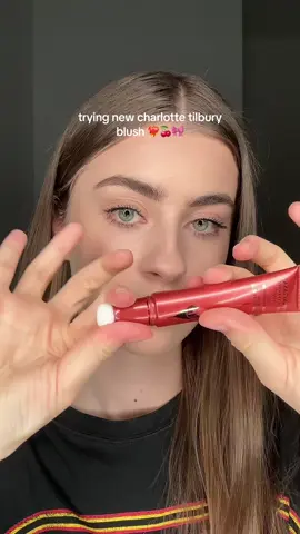 such a beautiful coppery shade!!it’s called pinkgasm sunset ❤️‍🔥 #blush #creamblush #charlottetilbury 