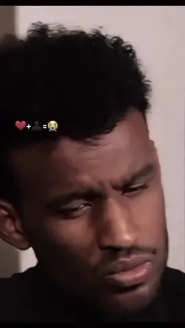 i am back ❤️😢#foryourpage #tiktok #tiktok💔😢 #fyp #somalitiktok #somalitiktok #50billion #views #lyrics #viral #hash #foryoupage #vevo #video 