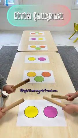 Atividade de musicalização, seguindo o ritmo com pedaços de madeira 🤯🎶🎻 SEGUE NOSSOS PERFIS: 🎶@universoeducacional 📸 @universo.educacao.infantil Pinterest @universoeducacionalinfantil KIT COMUNICAÇÃO ALTERNATIVA +de 650 cards baseado no método PECS.  Nossas figuras são ideais para combinar com atributos para pedidos ou comentários específicos. Além de ampliar o vocabulário do usuário. CLIQUE JÁ NO LINK DA BIO! Reposted from @yesimogretmenn #educacaoinfantil #educacaoinclusiva #pedagogiaporamor #musicalizacaoinfantil #pedagogia #alfabeto #comunicacaoalternativa #professoreducacaoinfantil #escolas #ensinofundamental #psicomotricidade #jardimdeinfancia #educacao  #atividades #atividadespedagogicas #planodeaula #artes #auladeartes #arteempapel #saladeaula #escrita #traçado #atividadeadapitada #paracriança #aprendendo #primavera #atividadeadaptada #educacaoemcasa #professora 