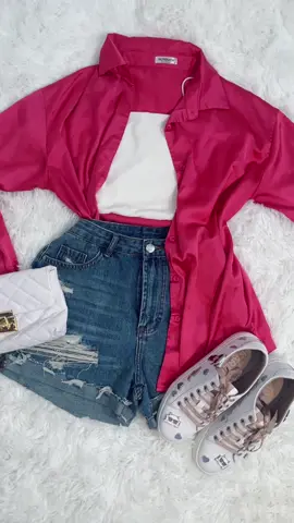 Outfit Buchifresa con tenis #sheinoutfits #buchifresa #outfitdeshein #mammychula #buchifresaoutfit #sheinoutfit #buchifresa🍓 #outfitdeshein #sheinoutfit #OOTD #OOTD #viral #karllagerfeld #outfitsbuchifresa 