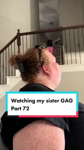 Replying to @Lynnette Shidagis Katie vs. belly button part 2!#fyp #Siblings #funny #gag #gagging #gagmaster #prank #reaction #texas #bellybutton 