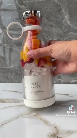 PORTABLE FRESH JUICE BLENDER💯💫 How to order? Just click the yellow basket or visit my #tiktokshop for more affordable items.  😍🤩🥰 #blender #juiceblender #juicer #portablejuicer #electricjuicer #electricjuicerportable  #juiceblenderportable #freshjuiceblender #freshjuiceblenderbottle #portablejuiceblender #portablefreshjuice #TikTokPromote #tiktokpromotecontest #tiktikpromotechallenge #viral #trend #trending #trendy #bestbuy #bestseller #trendyyy #tiktoktrend #foryoupage #foryou #foryourpage #fyp #fypspotted #tiktokmademebuyit #tiktokmademebuythis #affiliate #affiliatetiktok #SmallBusiness #supportsmallbusiness #LearnItFromTiktok #affiliatemarketing #affiliatemarketingforbeginners #tiktokph #tiktokmademebuyit #coolstuff #amazingstuff #tiktokbudol #tiktokbudolfinds #tiktokbudolfindsph