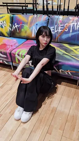 24/7 boom boom now 💃🕺  #LE_SSERAFIM #르세라핌 #UNFORGIVEN  #이브_프시케_그리고_푸른수염의아내 #Eve_Psyche_and_The_Bluebeardswife 
