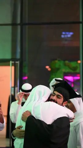 يا حلو الفرحة في عينيك 🎓♥️  #حفل_تخريج  مدرسة رفاع فيوز الدولية #البحربن  