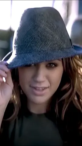 #fyp #fypシ #kellyclarkson #sinceubeengone #viral #tiktok #spotify #music #playlist4ever 