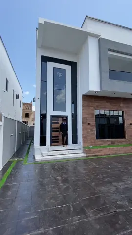 4 BEDROOM DUPLEX FOR SALE LOCATION: Cetenary city  enugu🇳🇬 PRICE: 90 million naira Broker fee:5% Features: - Automated house -  Automated gate  - Automated door  - New - Contemporary - All Rooms Ensuite - POP Ceilings - Fully Fitted Kitchen - Spacious Compound - Dinning Area - Family lounge - Water Heaters - 24/7 Security - Walk-in Showers - Walk-in closet - Bathtub  - Heat extractor  - kitchen cabinets etc . . ••••••••••••••••••••••••••••••••••••••••••••••••• 📞 08109491380 📩 info@joshconsults2@gmail.com • • #enuguwomen #investment #contemporary #affordablepropertiesinlagos #enugu #realestate #realestateagent #042 #womeninbusiness #lagoslife #marketing #enuguwomen #enuguslayers #biginvestors #coalcityconnect #explorepage #enugumums #nigeriarealestate #realestate #enugucity #enugu #enuguvendors #josh_consults 