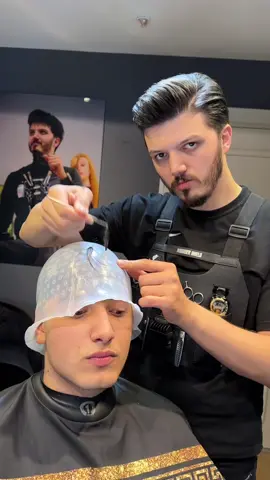 Silver hair cloor asmr 🎙️#ilkererenhairstudio #barbershop #beforeandafter #güzelsaçmodelleri #erkekkuaforü #hairstyles 