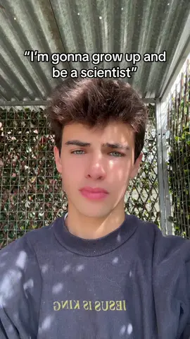 Im still gonna be a scientist tho ✋