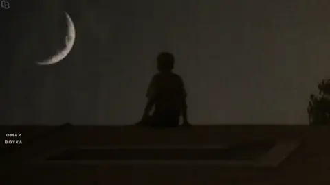 #عوني_عادل_بياع_الورد #الانتاشر اسم التراك اي...؟ 