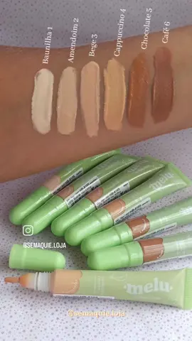 Fórmula vegana, livre de parabenos e testada dermatologicamente.  Embalagem super prática em formato de caneta, super moderninha. - Alta cobertura e acabamento - Alta durabilidade e fixação - Embalagem compacta e fofa - Para todos os tipos de pele 🔸Disponível no site.  R$24, 90 www.semaquie.com.br 💋 #lojademake #lojademaquiagem #corretivoliquido #rubyrose #melu #semaquie #maquiagemtiktok #lojaonlinedemaquiagem #fy 