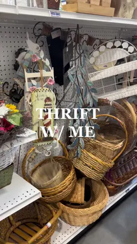 Thrift w/ me for home decor. The faux orange tree 🍊 is everything! #whatithrifted  #goodwillhaul #thriftedhomedecor #thriftdecor #thrifttok #thriftstorefinds