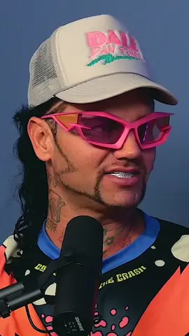 Shaking In My Damn Whiskey’s with @RiFF RAFF #whiskeyginger #andrewsantino #riffraff 