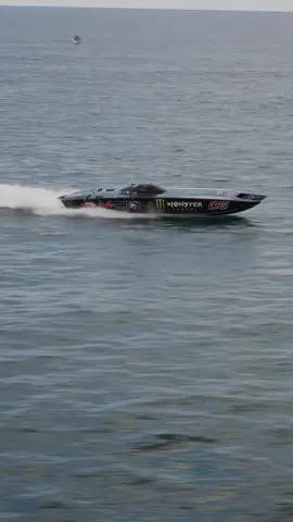 THE build of the World’s Most Advanced Class 1 Raceboat 🤯 #MonsterEnergy #Boats #RaceBoat #BoatRacing
