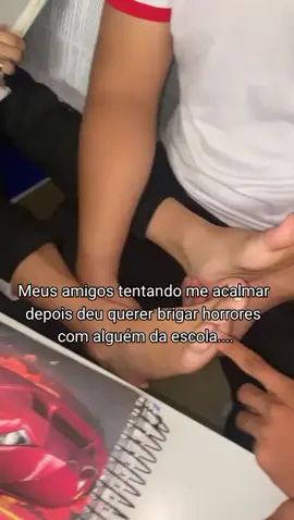 🤣💆até massagem no pé kkk #vaiprofycaramba #escola #escolamaranhao #fardadomaranhao 