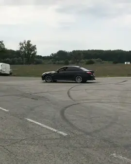 M5 V10 Burning tyres 🔥 old video... . . . #fly #rocket #like #bmwm #drift #m #bmwmotorsport #bmw #germany #germanycars #horsepower #following #m5 #rek #rek #rek #rek #e60 #v10 #m5 