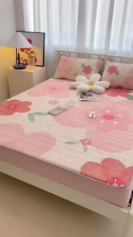 🌷𝐒𝐖𝐄𝐄𝐓 𝐋𝐀𝐓𝐄𝐗 | Chiếu điều hoà iCool ❄️ 🌿 Chất lượng đảm bảo số 1 đối với các dòng chiếu cao su hiện có mặt tại thị thường Việt Nam 🌿 Sử dụng công nghệ hấp thụ nhiệt lạnh iCool điều hoà nhiệt độ, làm mát tự nhiên 🌿 Vải chiếu chất liệu Tencel mềm mát, bền bỉ hơn nhiều lần so với chất liệu chiếu khác  🌿 Đặc biệt giá cả cực kì cạnh tranh, đảm bảo hàng chất lượng ☀️ Đón nắng hè sang, mang ngay Chiếu điều hoà iCool về để ngủ ngon nhé #review #mevabe #chieudieuhoa #dogiadungtienich #nhachaymoingay 