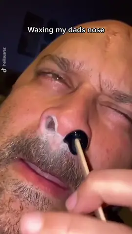He was in so much pain 🤣 #fyp #dadsoftiktok #waxingtiktok #funnyvideos 