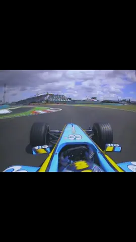 Fernando Alonso's 2004 French Pole position lap #f1renault #fernandoalonso #f1 #f12004 #v10engine #f1onboard