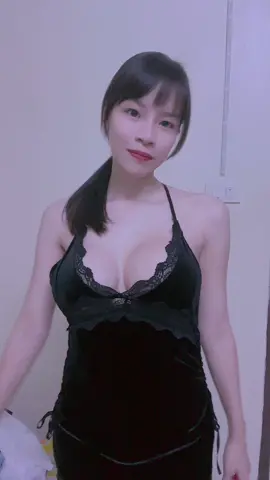 ขออภัยแม่เอวไม่ดี🤔นอนตื่นตอนนี้จะหลับตอนไหนนิ😅😳😝 ##เต้นเบาๆพอ😂##ว่างเกินไปละ555##เหงาๆไม่มีอะไรเล่น55