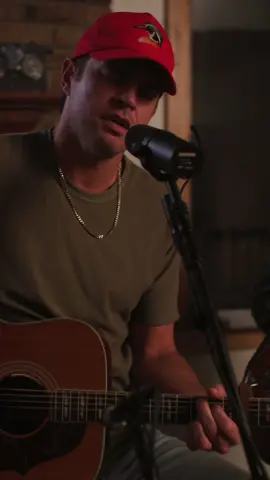 @Matt Stell sings his song “Shut The Truck Up” with @KurtOzan251 