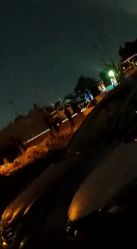 قبل قليل امام انظاركم ملي.شيات قي_س الخزعلي ( العص.ائب) في البصرة قاموا بضرب ضابط تابع الى شرطة الكهرباء في محطة النجيبية الغازية وبعد المصادمة معهم من قبل الضابط وافراد الشرطة تم اعتقال اثنان من افراد الع.صائب بعدها اجروا اتصال بمجموعه من العص،ائب تم اقتحام المحطة من قبلهم واخرجوا افراد العص.ائب بالقوه من داخل المحطة الى متى هذا الاستهار هل الدولة عاجزه عنهم لاحول ولاقوة الابالله .. #صدريون_والمقتدى_عشقنا #عراق #العراق🇮🇶 