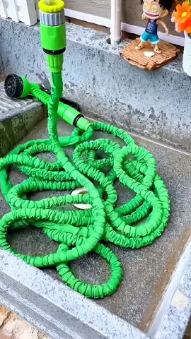 Telescopic water pipe, simple installation, convenient storage does not occupy space, watering flowers and car wash good helper! # Utility good # High performance utility#Hardware tool#Telescopic water pipe#householditems #goodthings 